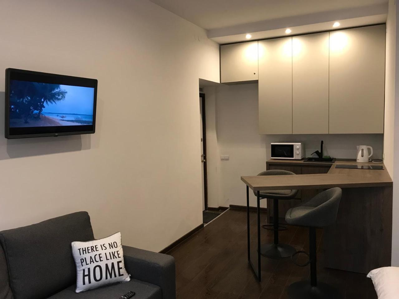 Vip Apartment Ploscha Rynok Lviv Buitenkant foto