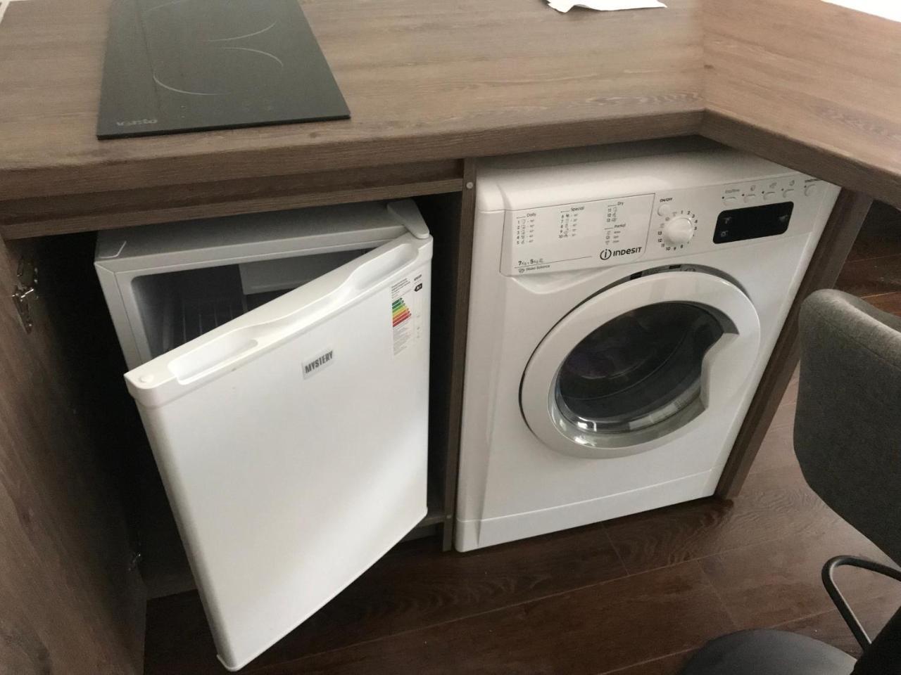 Vip Apartment Ploscha Rynok Lviv Buitenkant foto