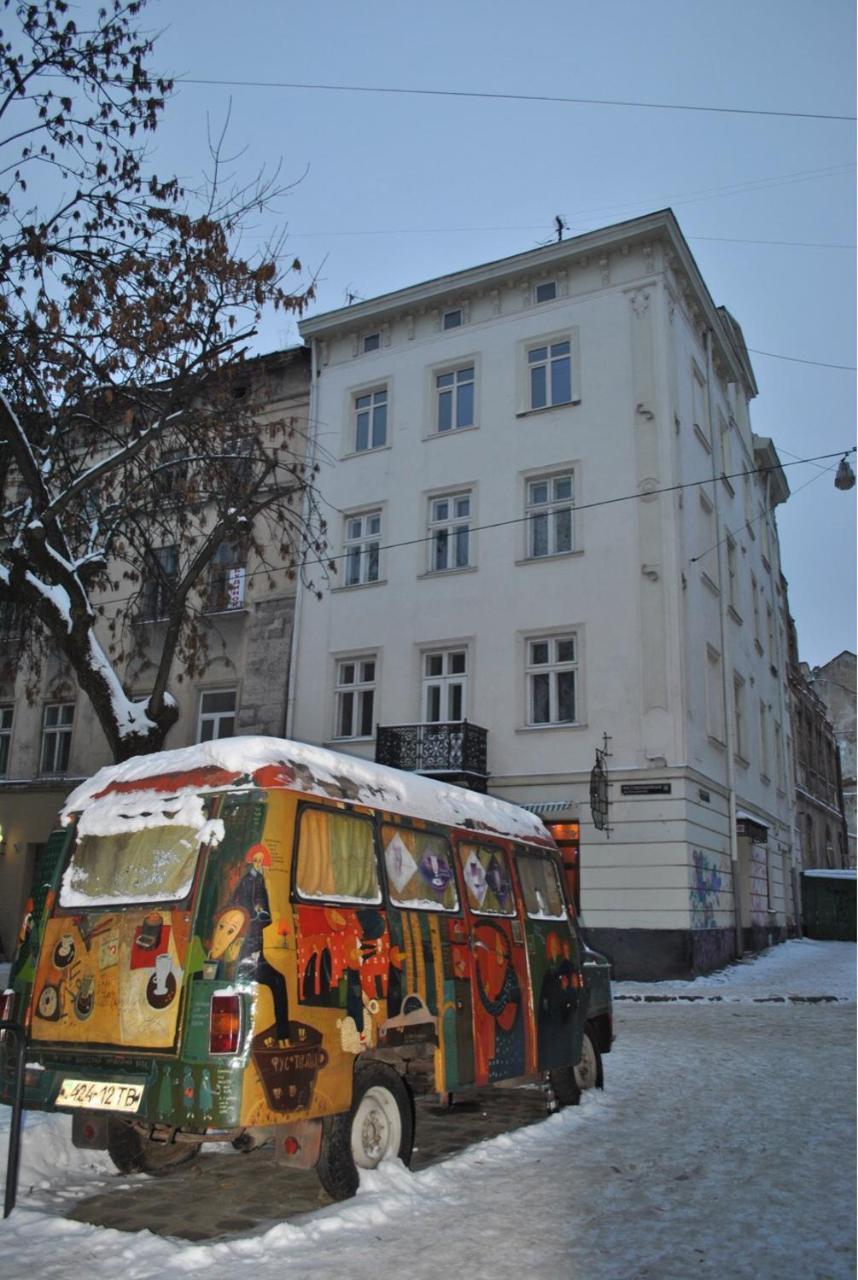 Vip Apartment Ploscha Rynok Lviv Buitenkant foto